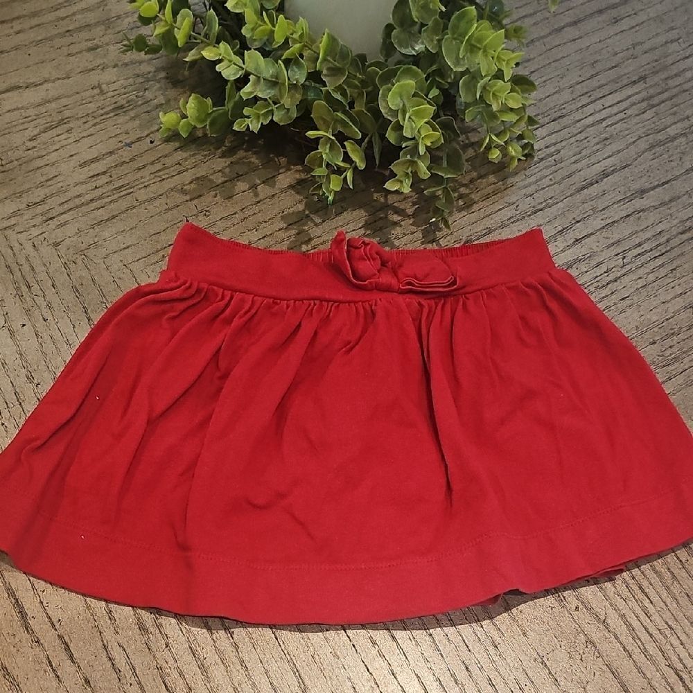 Red Skirt With Shorts Size 5 Gymboree